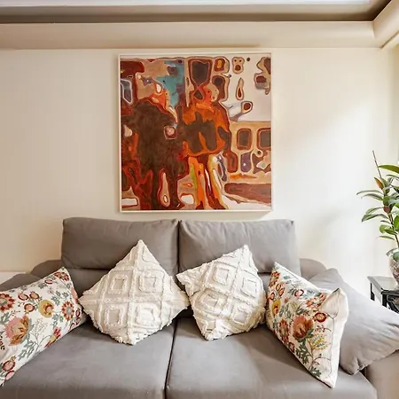 Rosal Prive 17 - Historia, Estilo Y Calma En El Corazon De 아파트 *